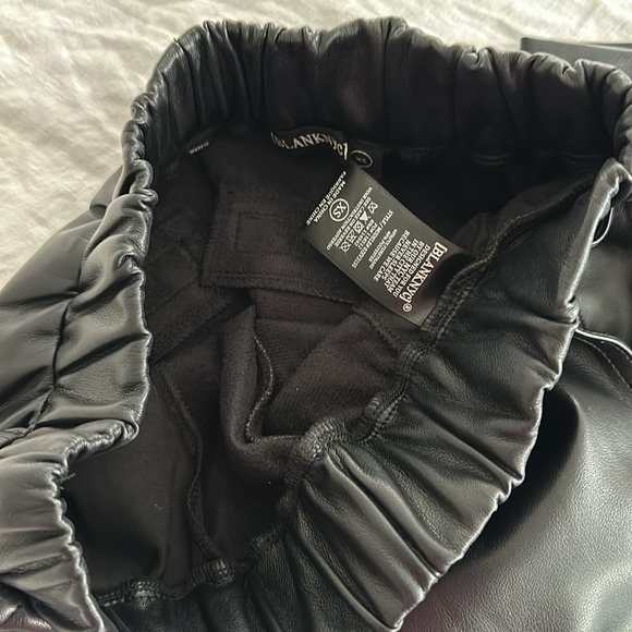 BLANK NYC Can’t Help Myself pants XS - Picture 6 of 6